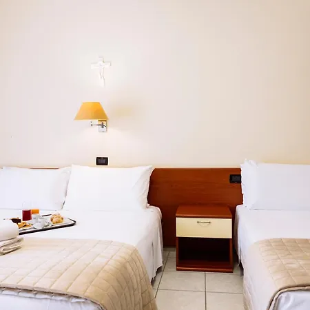 Leon - Ristorante Al Cavallino Rosso Hotel 3*