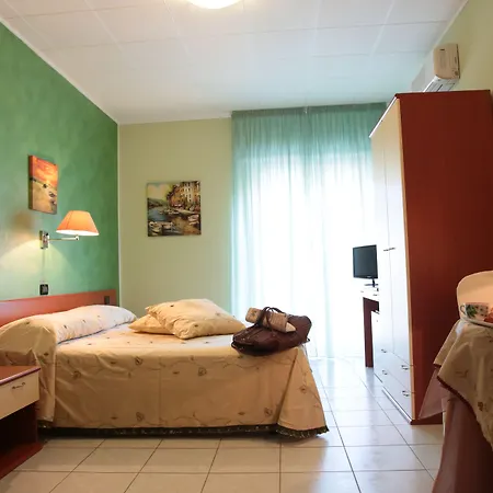 Hotel Leon - Ristorante Al Cavallino Rosso