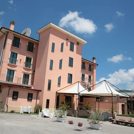 Leon - Ristorante Al Cavallino Rosso 3* San Giovanni Rotondo