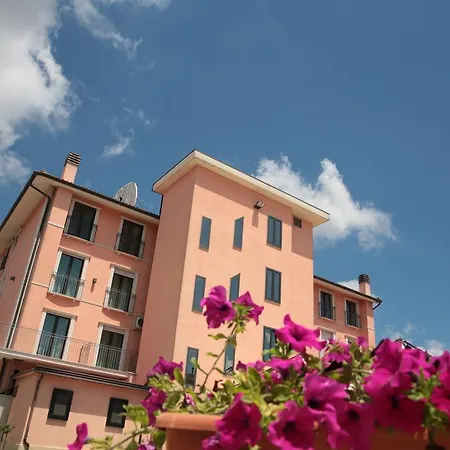 Leon - Ristorante Al Cavallino Rosso Сан-Джованни-Ротондо