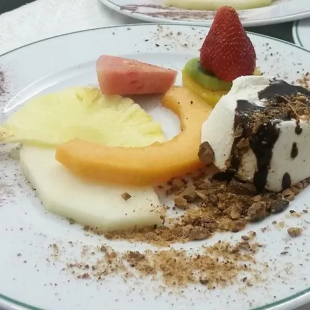 Отель Leon - Ristorante Al Cavallino Rosso 3*