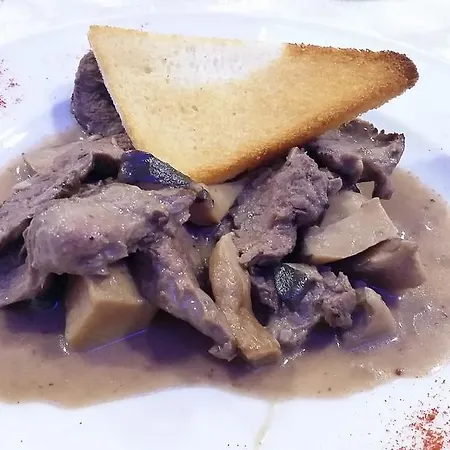 Leon - Ristorante Al Cavallino Rosso 산 조반니 로톤도