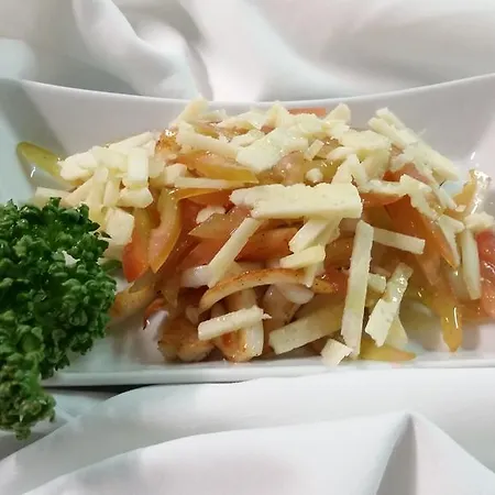 Leon - Ristorante Al Cavallino Rosso 산 조반니 로톤도