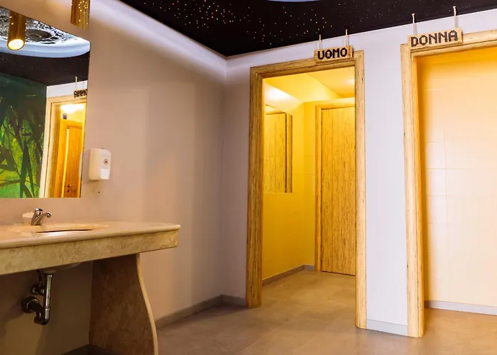 Hotel Leon - Ristorante Al Cavallino Rosso 3*