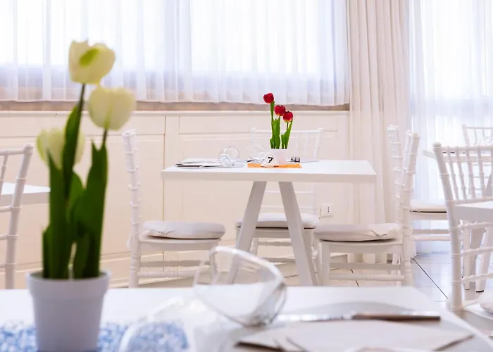 Hotel Leon - Ristorante Al Cavallino Rosso