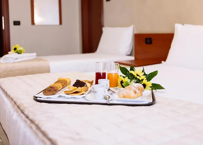 Hotel Leon - Ristorante Al Cavallino Rosso 3*