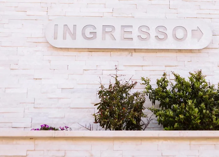 Leon - Ristorante Al Cavallino Rosso 3*