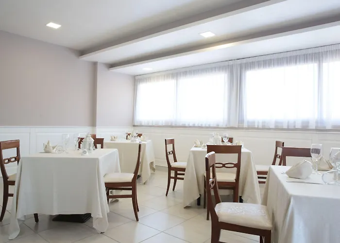 Hotel Leon - Ristorante Al Cavallino Rosso San Giovanni Rotondo