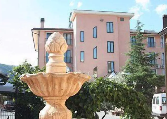 Leon - Ristorante Al Cavallino Rosso Hotel